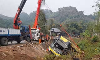 Động thái của Cục Đường bộ về đề xuất cấm xe khách 2 tầng chạy đường miền núi