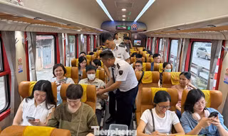 Vận hành tàu chuyên chở y bác sĩ Bệnh viện Bạch Mai làm việc ở Ninh Bình 