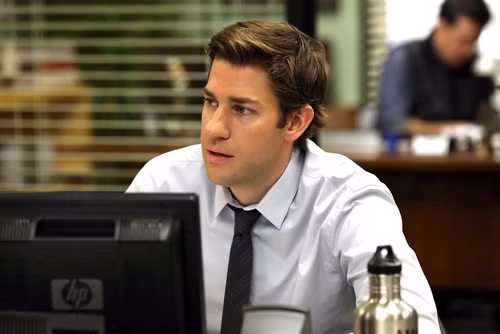 Nhân vật Jim Halpert của sitcom The Office.