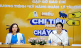 Sinh viên trải nghiệm với kỹ năng quản lý tài chính
