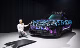 Porsche trình làng công nghệ sạc ô tô điện không dây