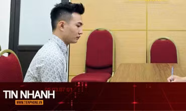 TIN NHANH: Lời khai kẻ lái xe máy tông cảnh sát bảo vệ A80