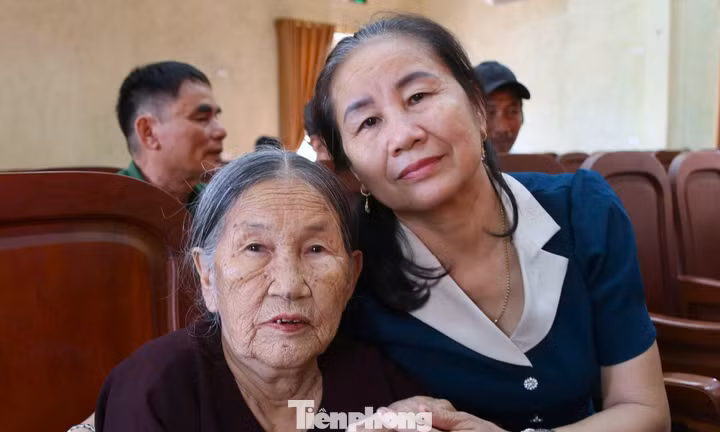 Con gái gần 60 năm mong tìm được nơi cha yên nghỉ