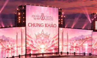 Sân khấu chung khảo Hoa hậu Việt Nam lấy cảm hứng từ hoa sen