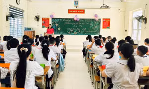 Người nộp thuế lo không có hóa đơn chứng từ sẽ không được giảm trừ chi phí giáo dục khi tính thuế (trong ảnh, một lớp học trong trường công lập)Ảnh minh họa: DNHN