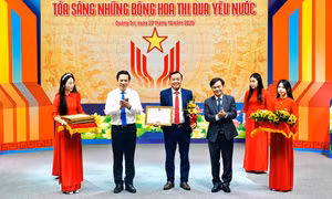 Anh Lê Thanh Triển được lãnh đạo tỉnh Quảng Trị vinh danh