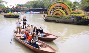 Tour du lịch miền sông nước (Ảnh mang tính minh họa)