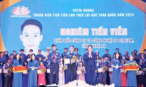Anh Nghiêm Tiến Viễn được tuyên dương thanh niên tiên tiến làm theo lời Bác toàn quốc năm 2023