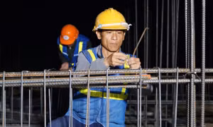 Trường Phổ thông Nội trú liên cấp Tiểu học - THCS Dục Nông lại sáng đèn mỗi đêm Ảnh: Nguyễn Ngọc 