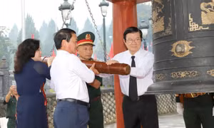 Đền thờ liệt sỹ Mặt trận Vĩ xuyên ở điểm cao 468