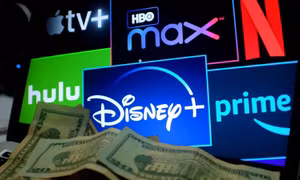 Lợi nhuận luôn là mục tiêu sau cùng của các ông lớn chiếu phim trực tuyến như Netflix, HBO Max, Disney+, Apple TV+, v.v. Nguồn: Shutterstock