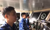 Tàu cá có 8 ngư dân bị chìm