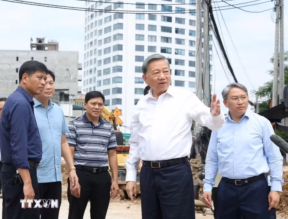 tong-bi-thu-chu-tich-nuoc-kiem-tra-thuc-dia-mot-so-du-an-trong-diem-3.jpg