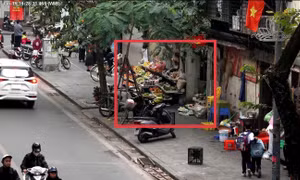 Hà Nội: Xử lý 'phạt nguội' nhiều trường hợp vi phạm trật tự đô thị qua camera AI 