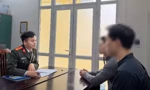 Công an Hà Nội xử phạt 2 trường hợp đăng tin sai sự thật trên mạng xã hội