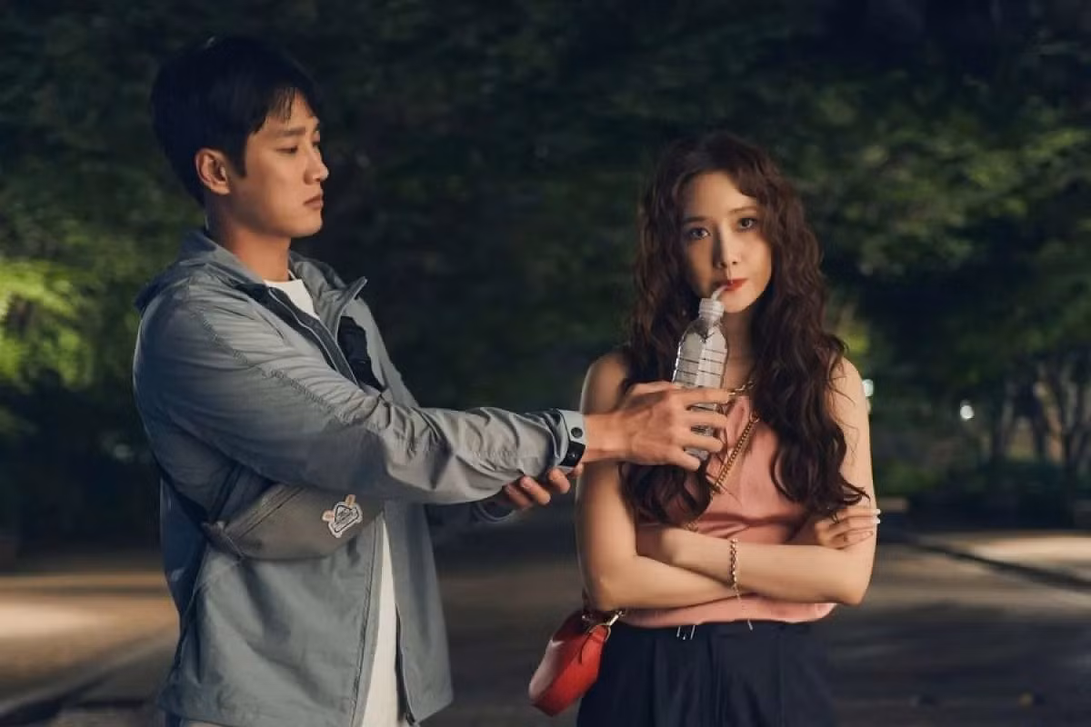 yoona-7.jpg