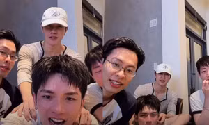 Tinh Hà “Say Hi”: Fan cười ngất với 1001 giải thưởng tự chế của Team Xoay Vòng