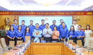 Thường trực Đảng ủy MTTQ, các đoàn thể Trung ương gặp mặt đoàn đại biểu dự Đại hội Đoàn toàn quốc XIII