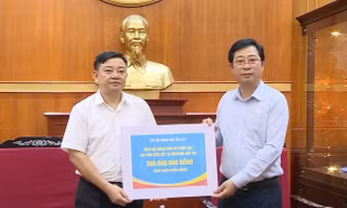 Ủng hộ đồng bào bị thiệt hại do bão số 10 qua tài khoản: Nhà hảo tâm có thể chọn 'sao kê' hoặc giữ kín 