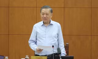 Chuẩn bị tốt đội ngũ kế cận, kịp thời sàng lọc những người không đáp ứng yêu cầu