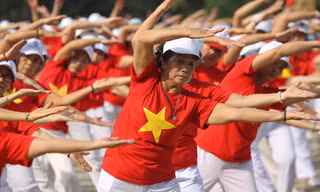 Thông tin mới về xem xét không thu hội phí người cao tuổi