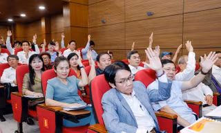 Hạn chế, chấm dứt những nội dung hoạt động mang tính hình thức