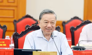 Bộ Chính trị nghe báo cáo về dự thảo văn kiện và phương án nhân sự Đại hội Đảng bộ Chính phủ