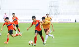 Cả 4 đội bóng vào bán kết U21 quốc gia đều phải quyết kết cục trên chấm luân lưu 11m (ảnh X.H)