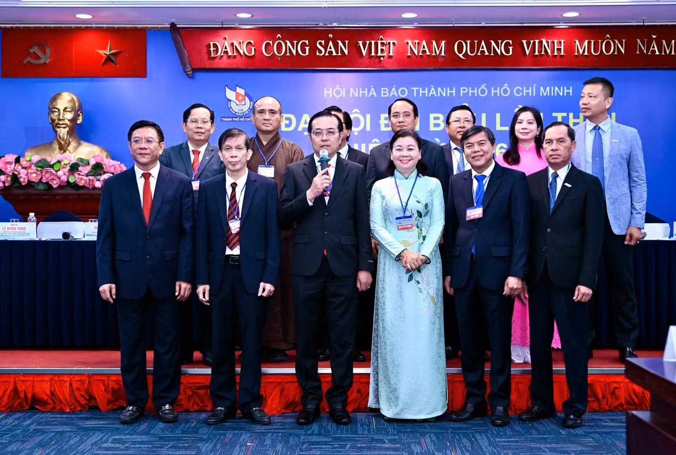 hoi-nha-bao-1-8157-41jpg.jpg