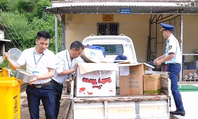 Điện Biên thu hồi thuốc chế từ Hà thủ ô đỏ không đạt tiêu chuẩn của Công ty Dược liệu Việt Nam