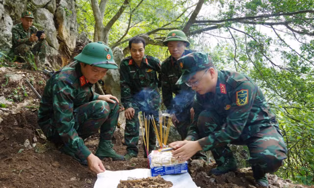 Tìm thấy hài cốt 22 liệt sĩ ở Tuyên Quang, một liệt sĩ còn chứng minh nhân dân rõ thông tin