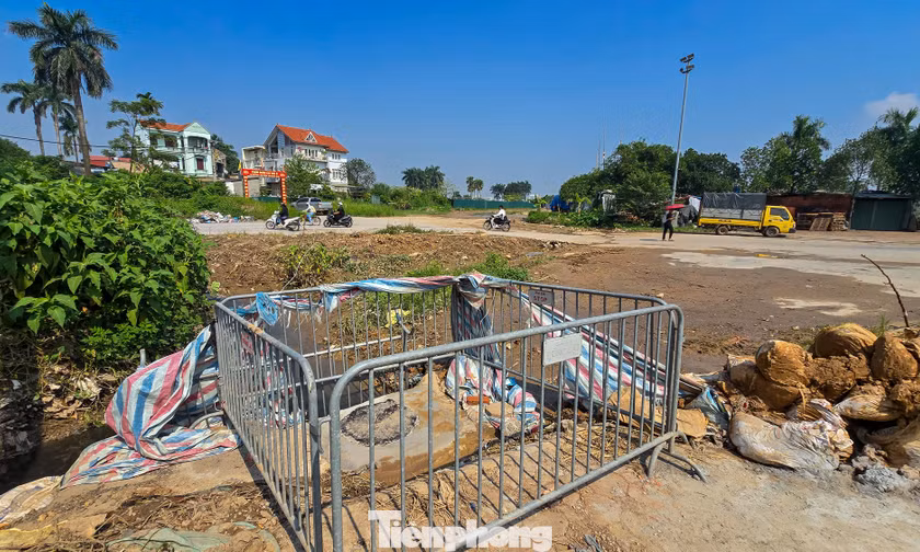 Hiện trạng tuyến đường, nơi nam sinh Mỏ - Địa chất bị cuốn trôi xuống cống