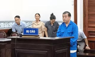Bá Minh Trí tại phiên tòa.