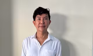 Đinh Long Nhật.