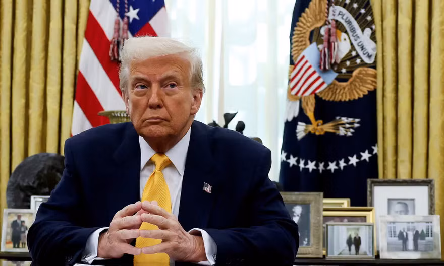 Tỷ lệ ủng hộ Tổng thống Mỹ Trump giảm xuống mức thấp kỷ lục
