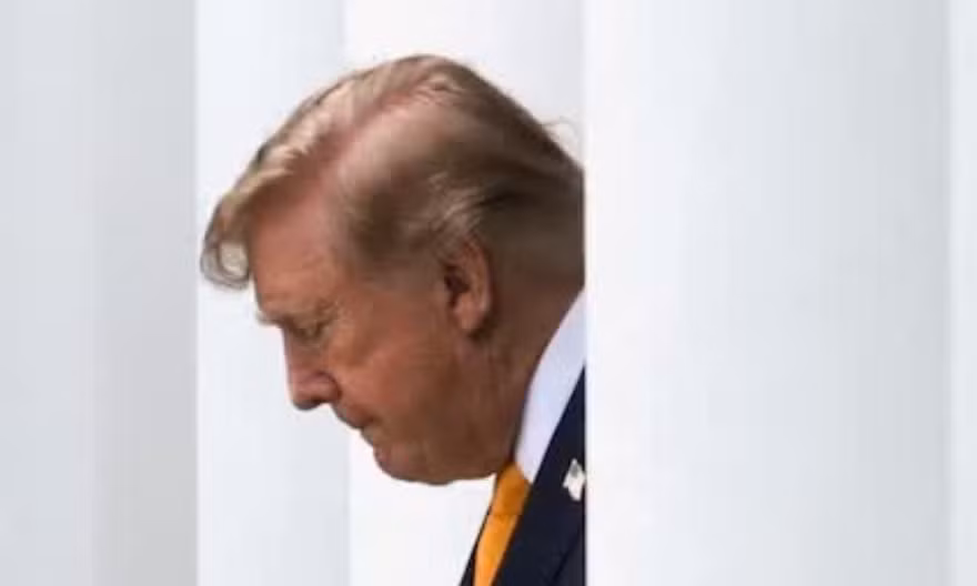 Tỷ lệ ủng hộ chiến dịch Iran giảm, uy tín của Tổng thống Trump xuống thấp kỷ lục