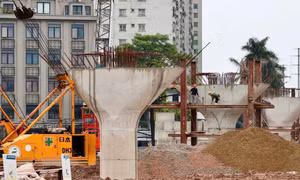 Những trụ cầu vượt đầu tiên tại nút giao gần 786 tỷ đồng ở Hà Nội