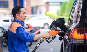 Bảo đảm dự trữ và cung ứng đầy đủ xăng dầu từ nay đến cuối năm.