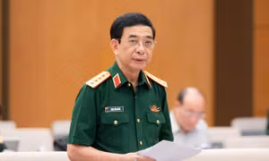 Nghiên cứu bổ sung chính trị viên Ban Chỉ huy quân sự xã là sĩ quan 