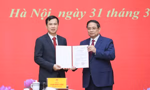 Thủ tướng trao quyết định bổ nhiệm Giám đốc Đại học Quốc gia Hà Nội