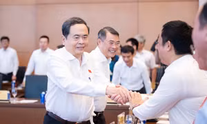 Chủ tịch Quốc hội và Thủ tướng Chính phủ gặp mặt lãnh đạo các cơ quan báo chí
