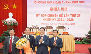 Phê chuẩn ông Phan Thiên Định giữ chức Chủ tịch UBND thành phố Huế