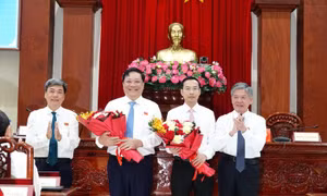 Thủ tướng phê chuẩn nhân sự tại Đồng Tháp và Cần Thơ