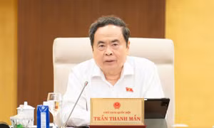 Đề xuất trao quyền tự quyết tiền lương, thu nhập để TPHCM thu hút nhân tài