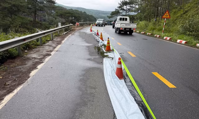 Đèo Mimosa ở Đà Lạt xuất hiện vết nứt dài 50m