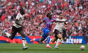 Trực tiếp Siêu cúp Anh Crystal Palace vs Liverpool 1-2 (Hết H1): Siêu phẩm bất ngờ của Liverpool