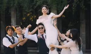 Cặp đôi cô dâu chú rể có tên họ giống hệt nhau