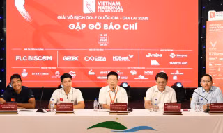 BTC Giải Vô địch Golf Quốc gia - Gia Lai 2025 trao đổi với báo chí. Ảnh: Trọng Tài