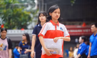 Thí sinh thi lớp 10 năm 2026 tại Hà Nội Ảnh: DUY PHẠM