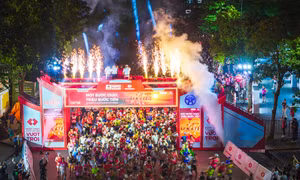 Bứt phá kỷ lục tại giải Marathon Quốc tế Hà Nội Techcombank Mùa thứ 5
